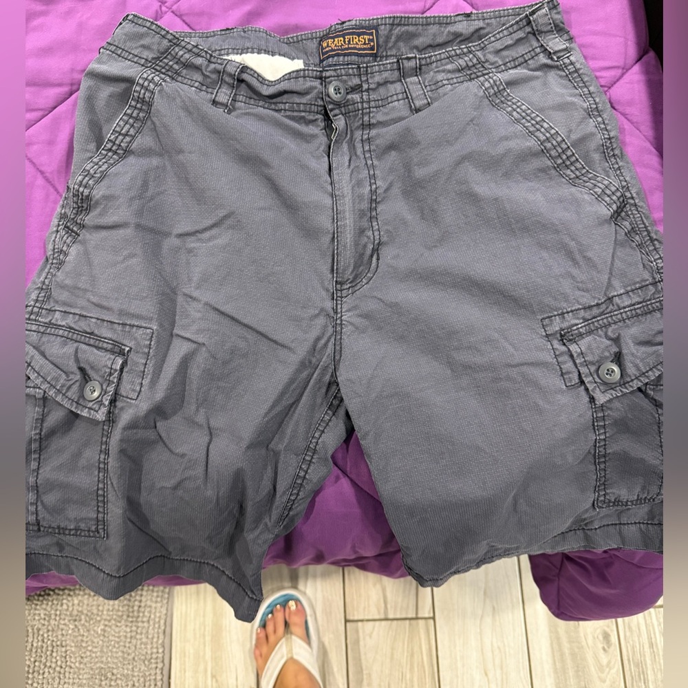 Men’s Waist Size 34 Wear First Then Tell The Difference Gray Cargo Shorts